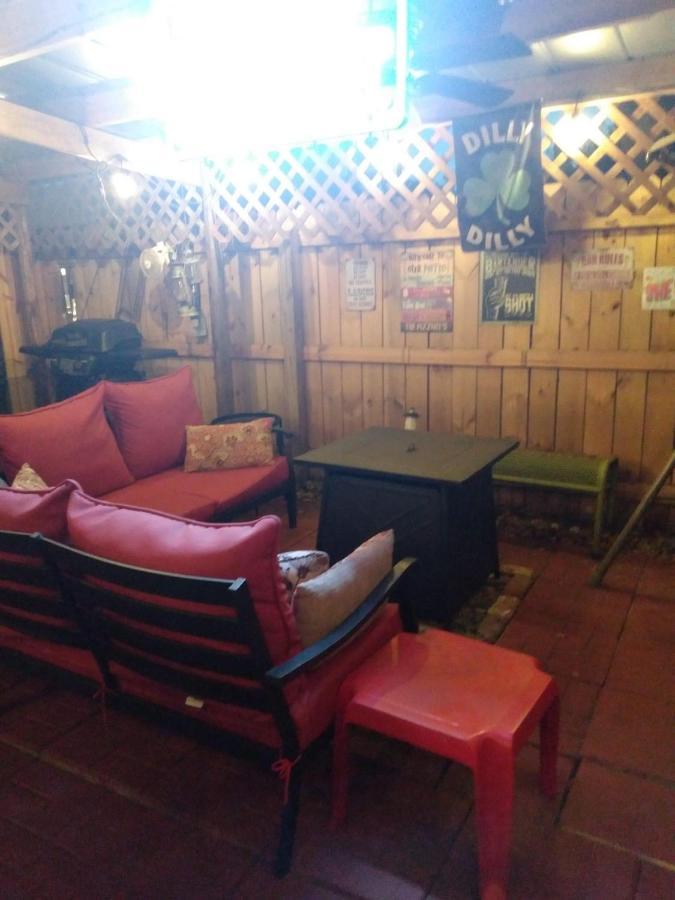 Single Room With Twin Bed On Private Property Eustis Εξωτερικό φωτογραφία